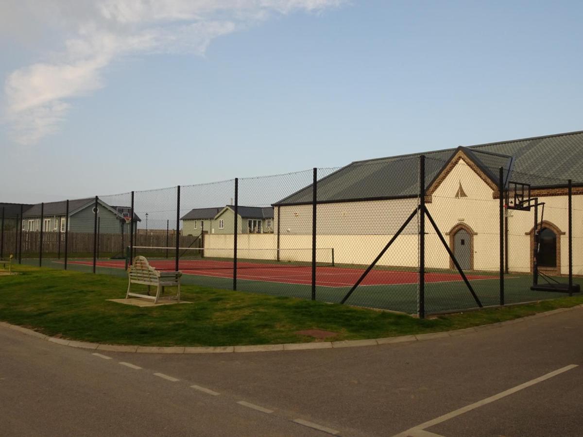Sunrise Corner, The Bay Filey, Wi-Fi, Pets, Pool Apartment Exterior photo